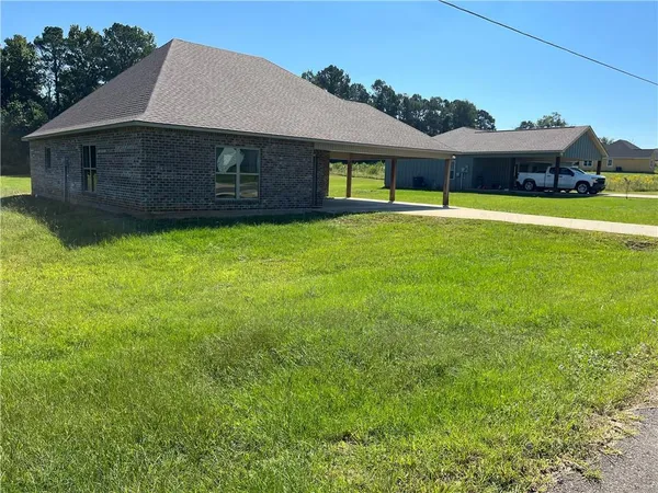 $279,900 | 123 Meadow Lane, Pollock, LA 71467