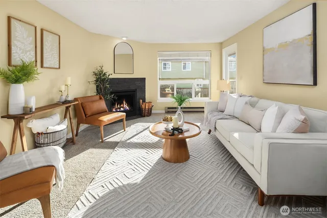 $325,000 | 9416 1st Avenue Northeast, Unit 312, Seattle, WA 98115