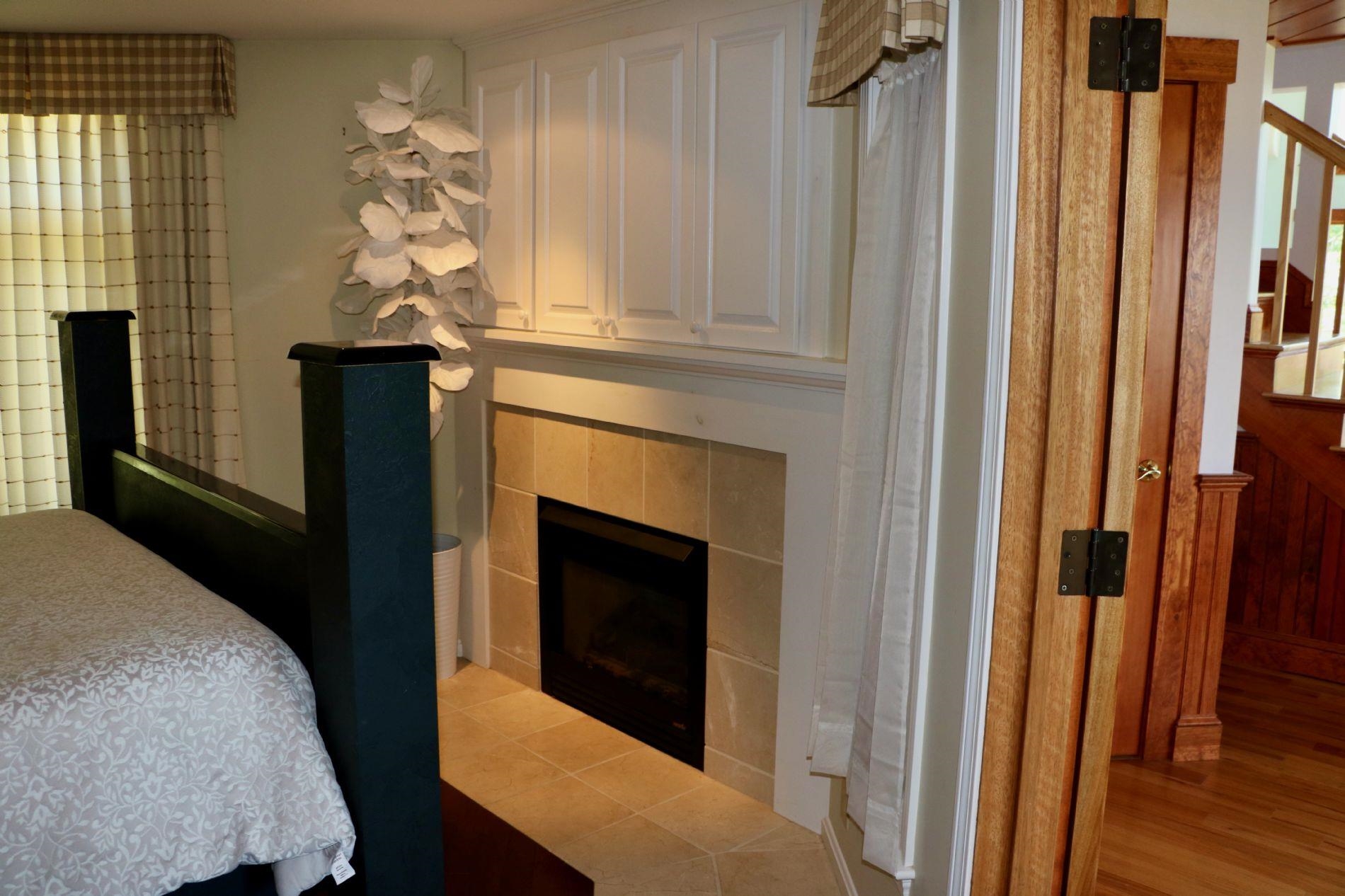 1218 Cherry Valley Road Gilford, NH 03249 - Photo 8 of 37