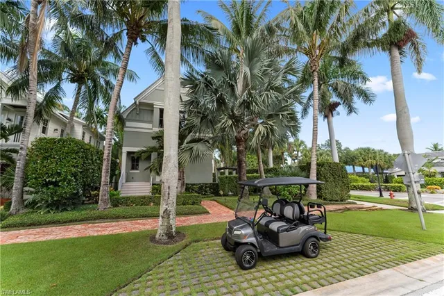 $30,000 | 12 6th Street South, Naples, FL 34102