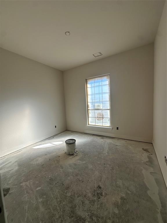 2220 Cr 4371 Decatur Tx 76234 Decatur, TX 76234 - Photo 14 of 16 an empty room with a window and a fireplace