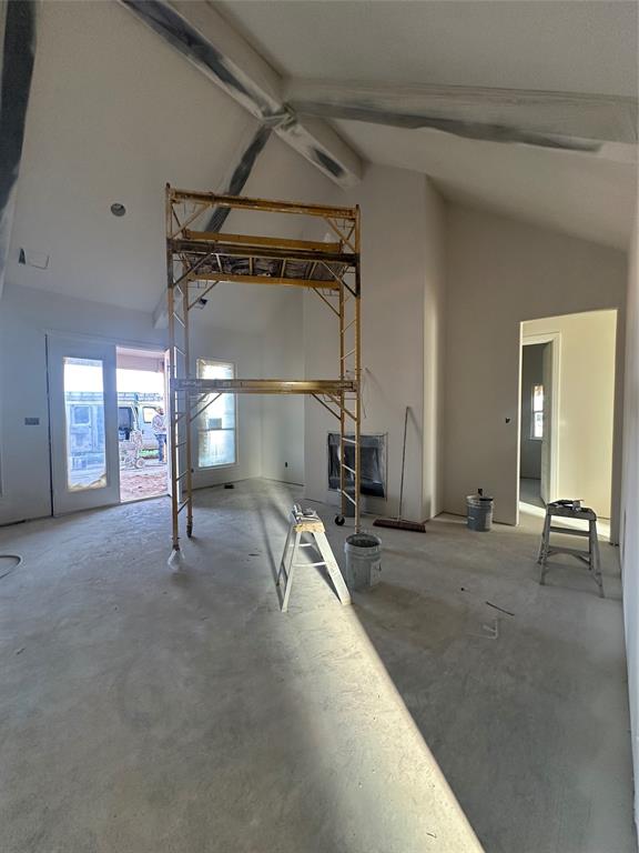2220 Cr 4371 Decatur Tx 76234 Decatur, TX 76234 - Photo 4 of 16 a view of a room with gym equipment