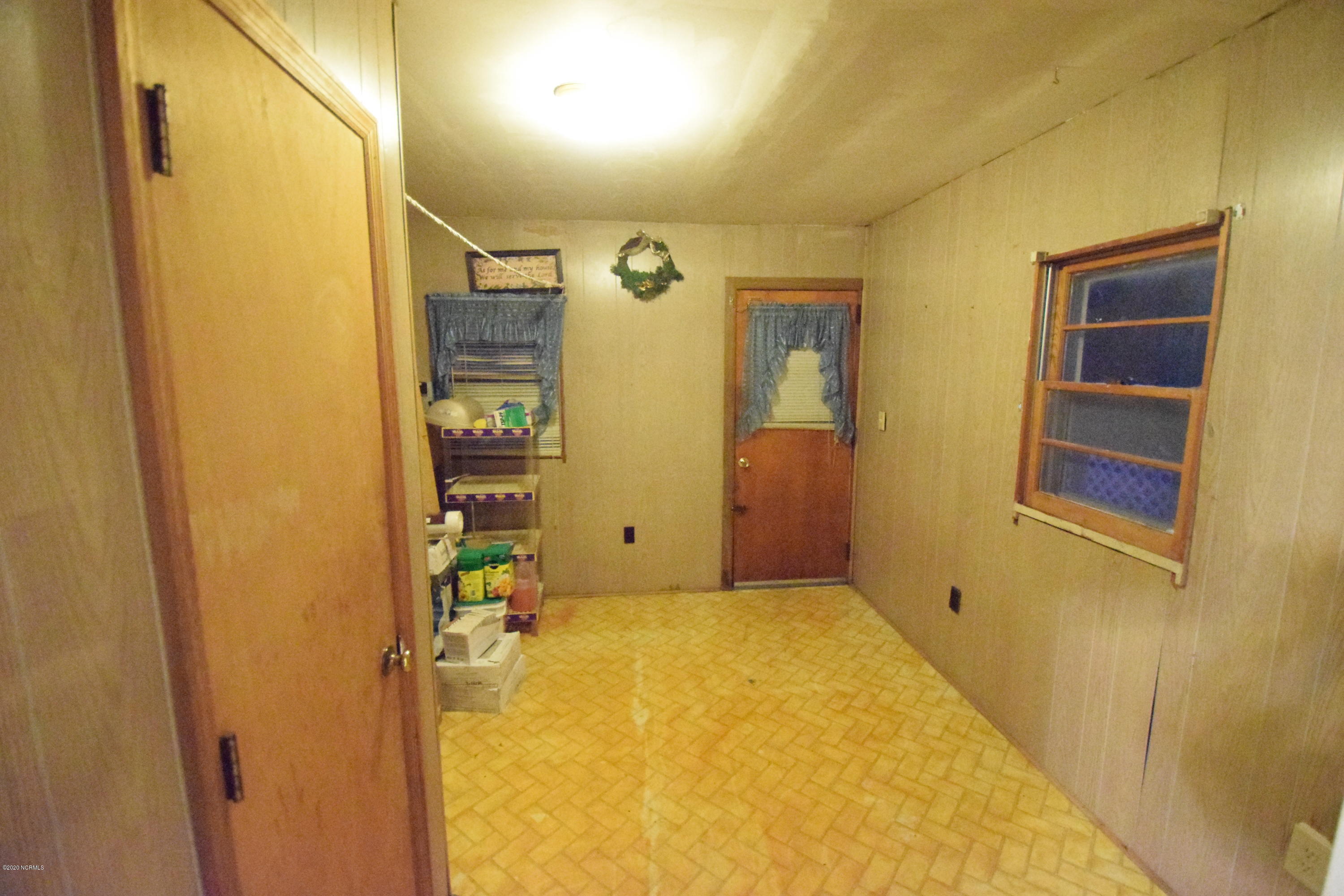301 Church Road Havelock, NC 28532 - Photo 9 of 22 5a