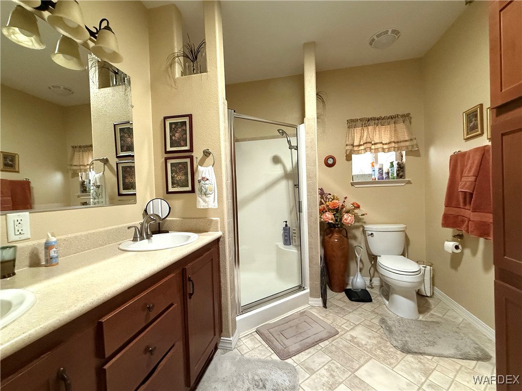 2350 Adobe Road Road, Unit 306 Bullhead City, AZ 86442 - Photo 30 of 53 Bathroom