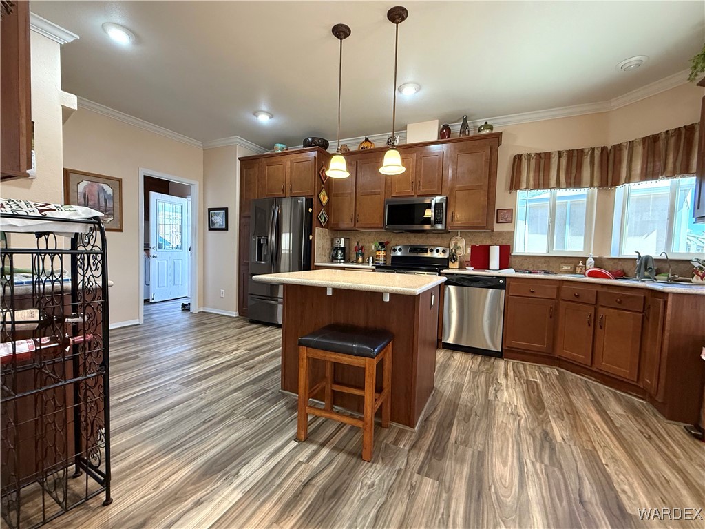 2350 Adobe Road Road, Unit 306 Bullhead City, AZ 86442 - Photo 9 of 53 Kitchen