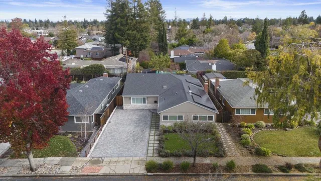 $2,895,000 | 2673 Ohio Avenue, Redwood City, CA 94061