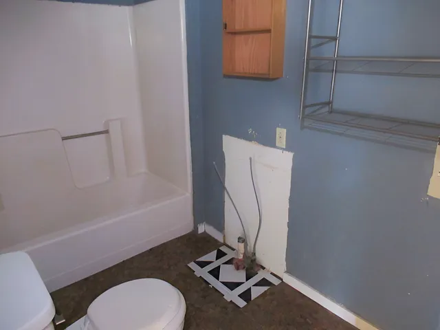 $49,900 | 307 North Street, Westville, IL 61883