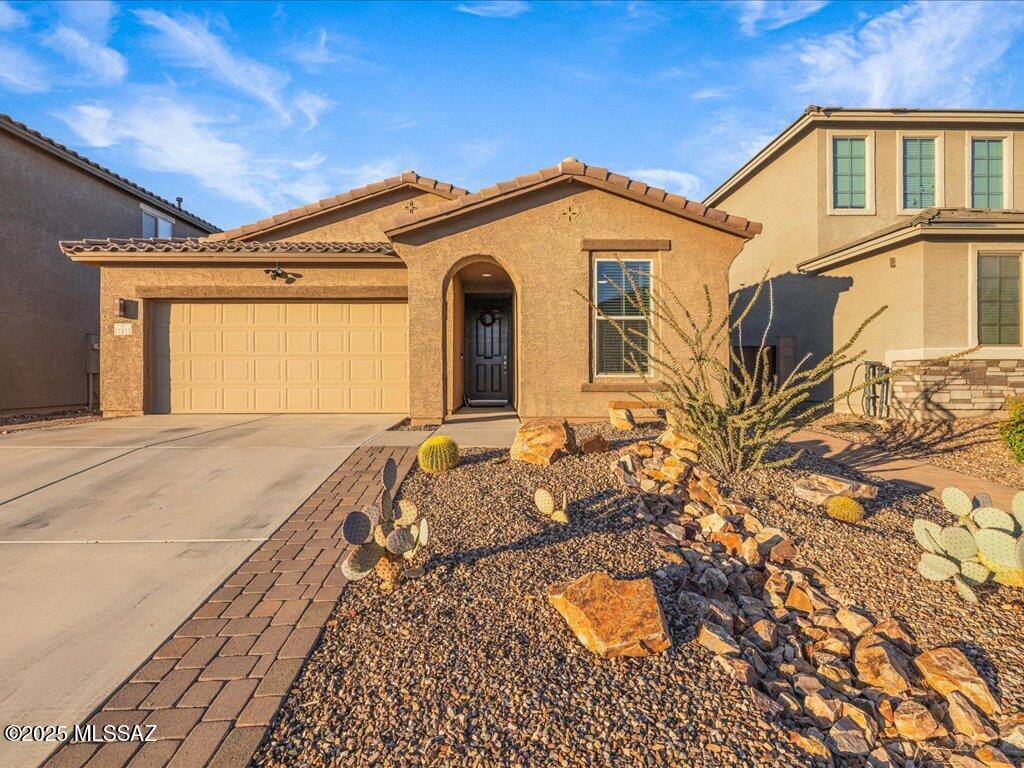 11913 East Ryscott Circle Vail, AZ 85641 - Photo 6 of 43 Front of Home