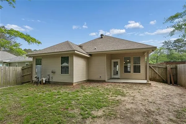 $1,850 | 611 Beaulieux Street, Mandeville, LA 70448