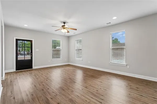 $1,850 | 611 Beaulieux Street, Mandeville, LA 70448
