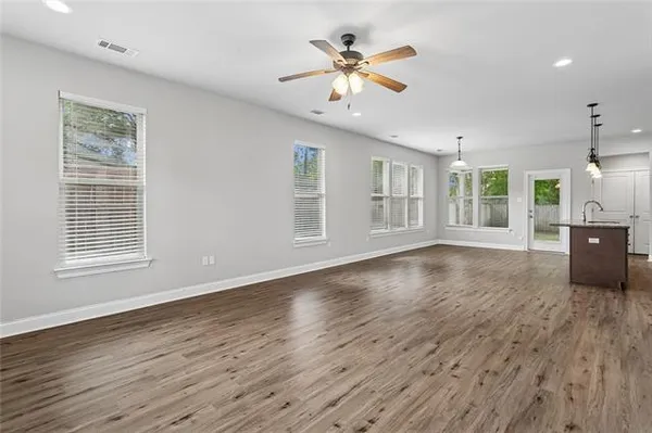 $1,850 | 611 Beaulieux Street, Mandeville, LA 70448