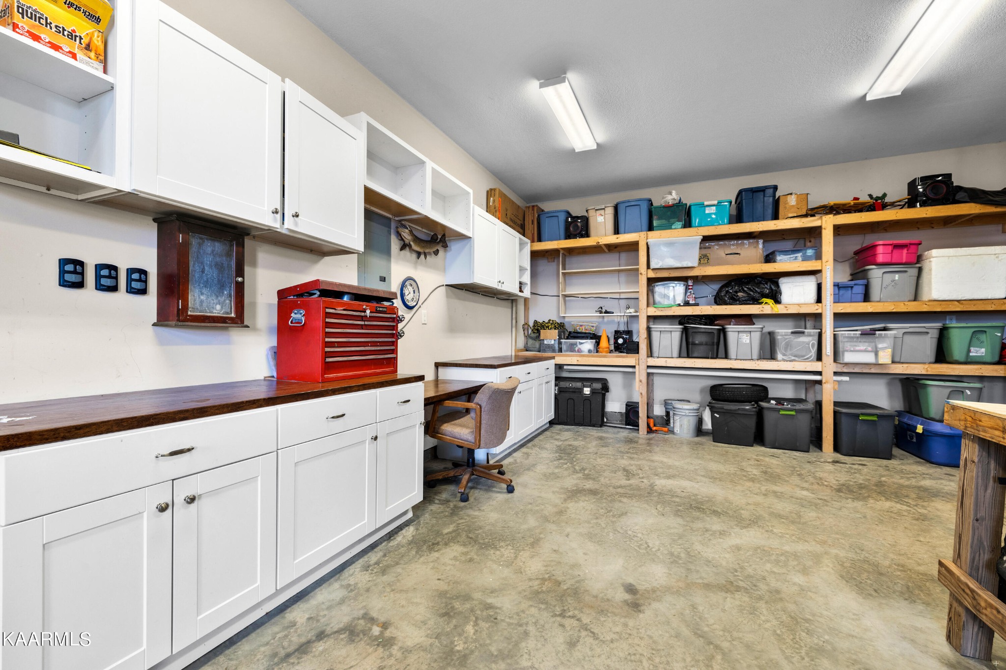 820 Kodak Road Kodak, TN 37764 - Photo 24 of 45 a kitchen with cabinets and white appliances