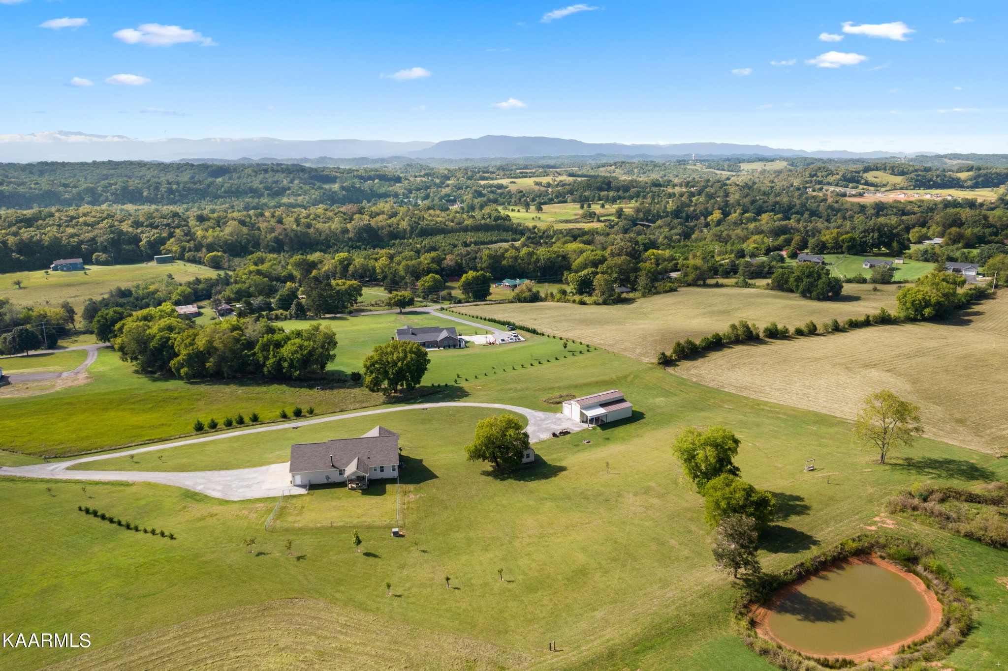 820 Kodak Road Kodak, TN 37764 - Photo 25 of 45