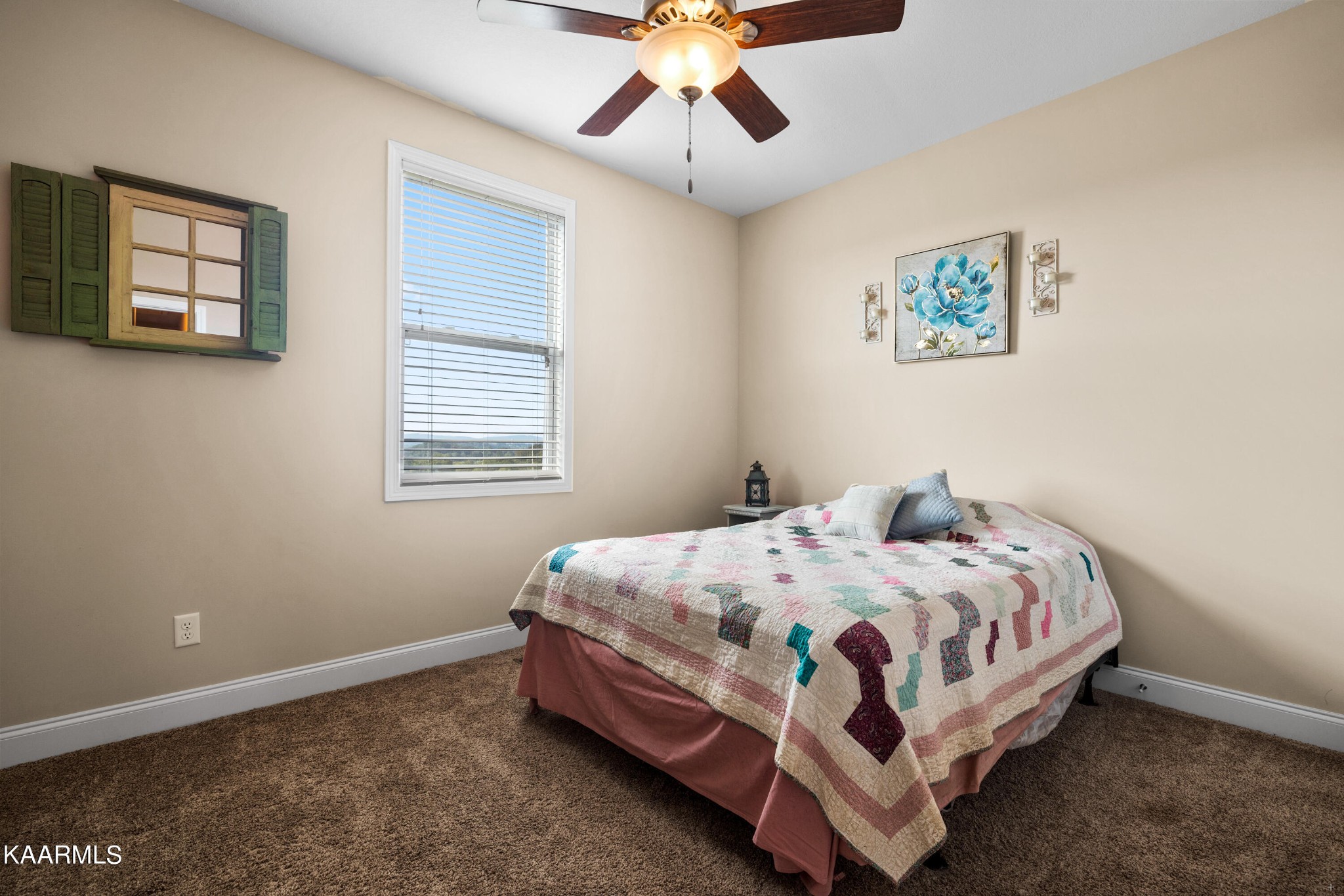 820 Kodak Road Kodak, TN 37764 - Photo 31 of 45 a bedroom with a bed and window