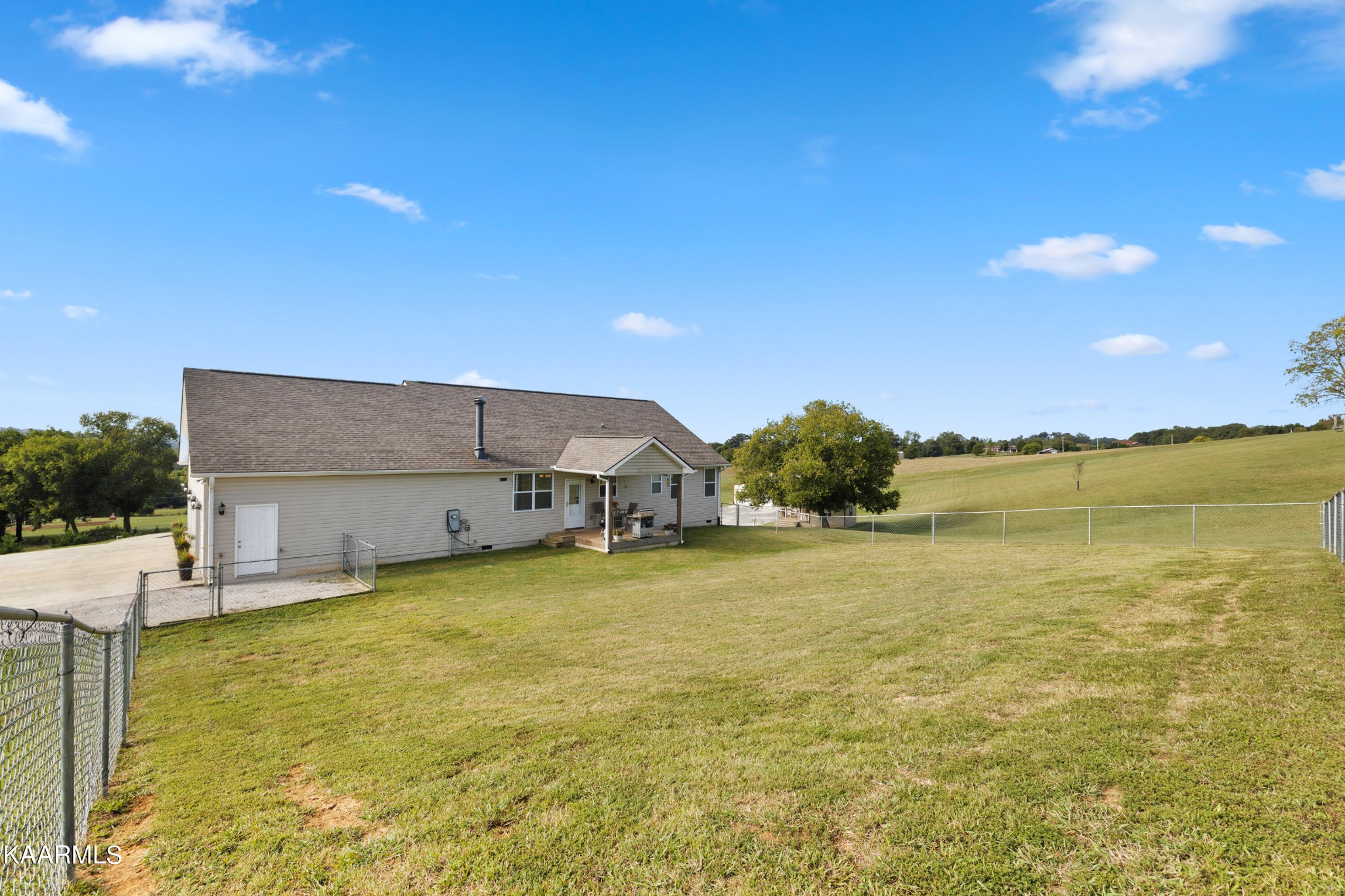 820 Kodak Road Kodak, TN 37764 - Photo 32 of 45