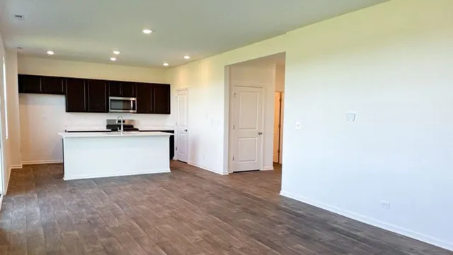 $472,990 | 9986 Edgebrook Lane, Huntley, IL 60142