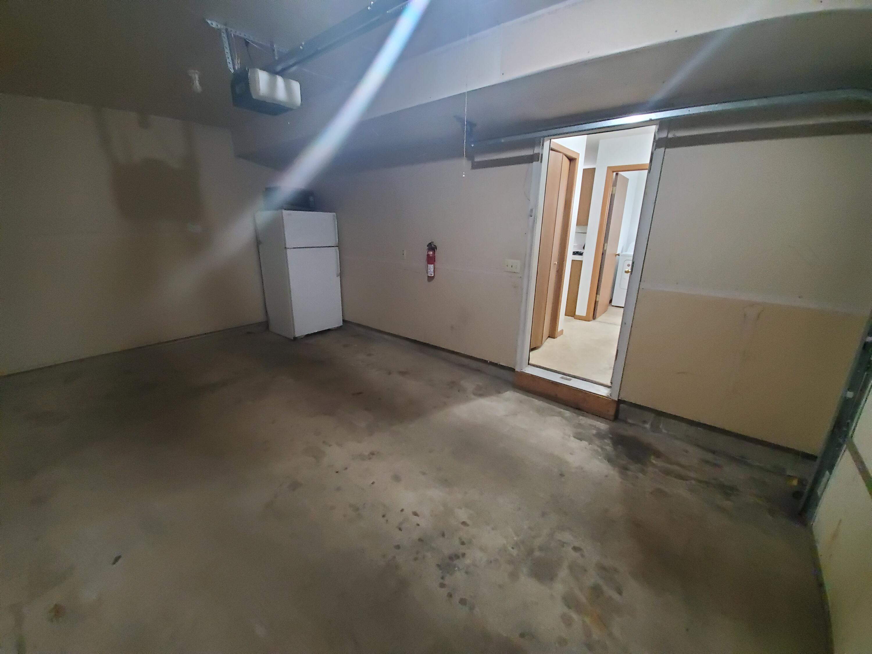 910-912 Logan Street La Crosse, WI 54603 - Photo 15 of 21 Logan 3