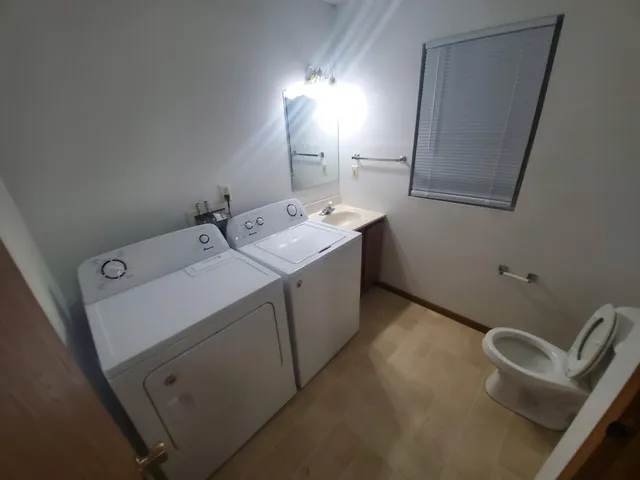 $330,000 | 910-912 Logan Street, La Crosse, WI 54603