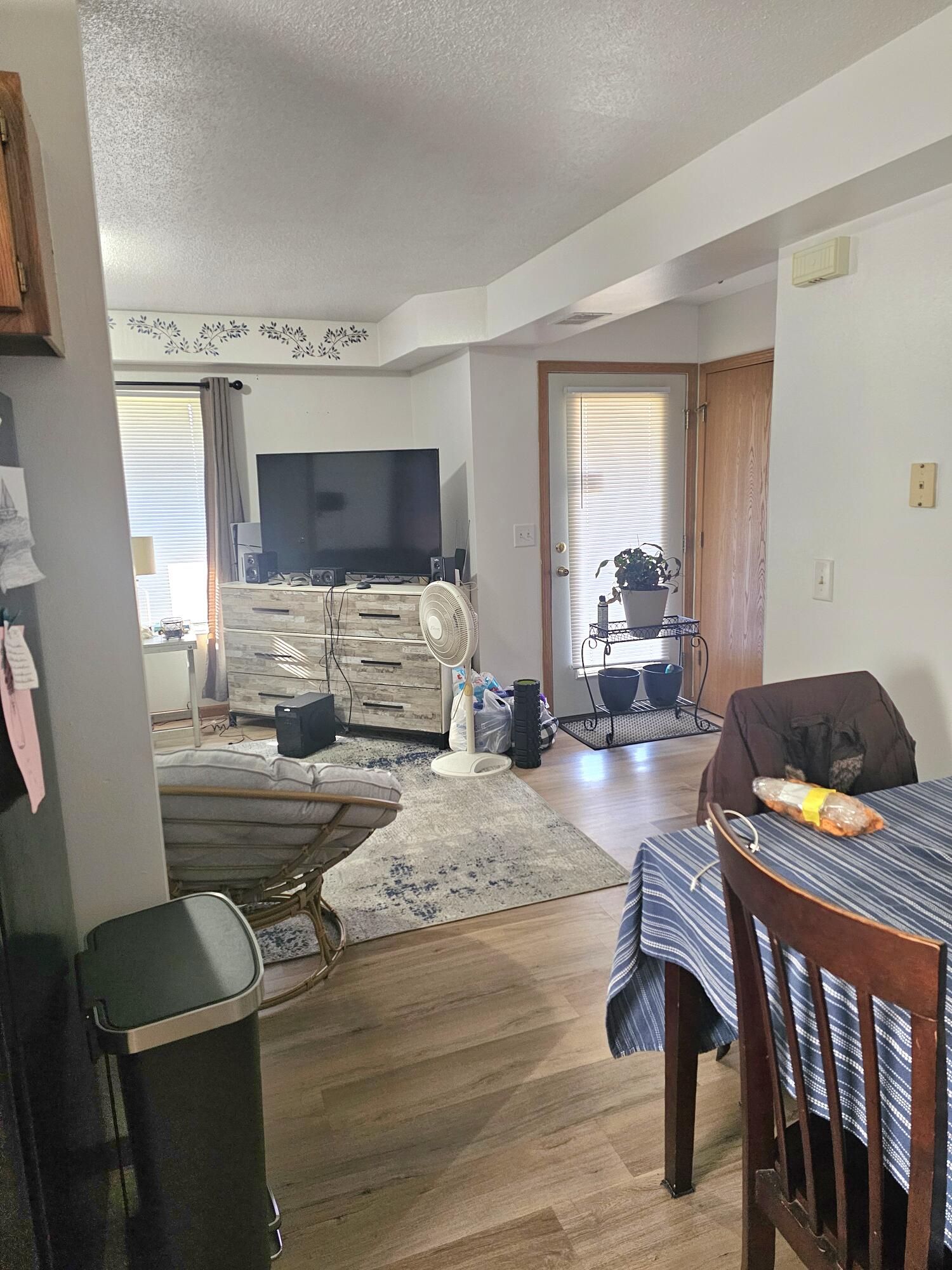 910-912 Logan Street La Crosse, WI 54603 - Photo 5 of 21 1000041612