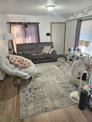 $330,000 | 910-912 Logan Street, La Crosse, WI 54603