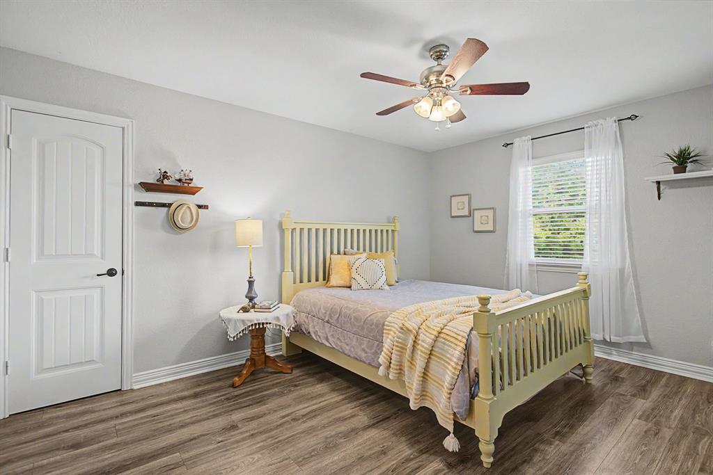 203 Saddle Ridge Court Springtown, TX 76082 - Photo 32 of 39 Serenity now.