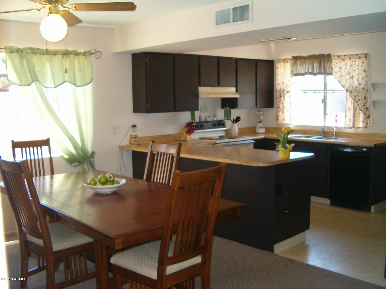4833 West Phelps Road Glendale, AZ 85306 - Photo 1 of 13 HPIM3012