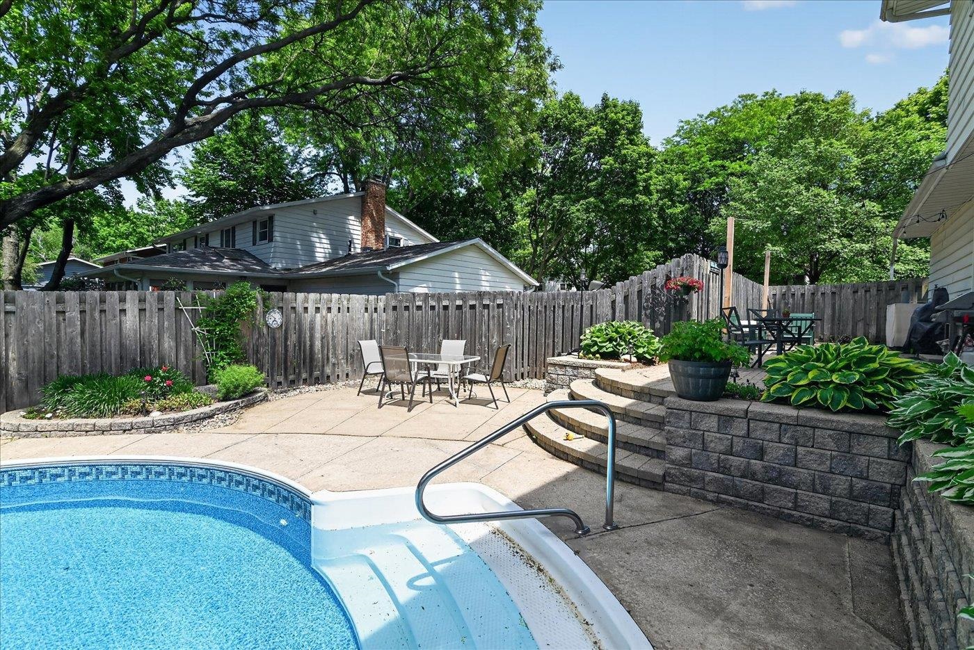 6602 Montclair Lane Madison, WI 53711 - Photo 9 of 63