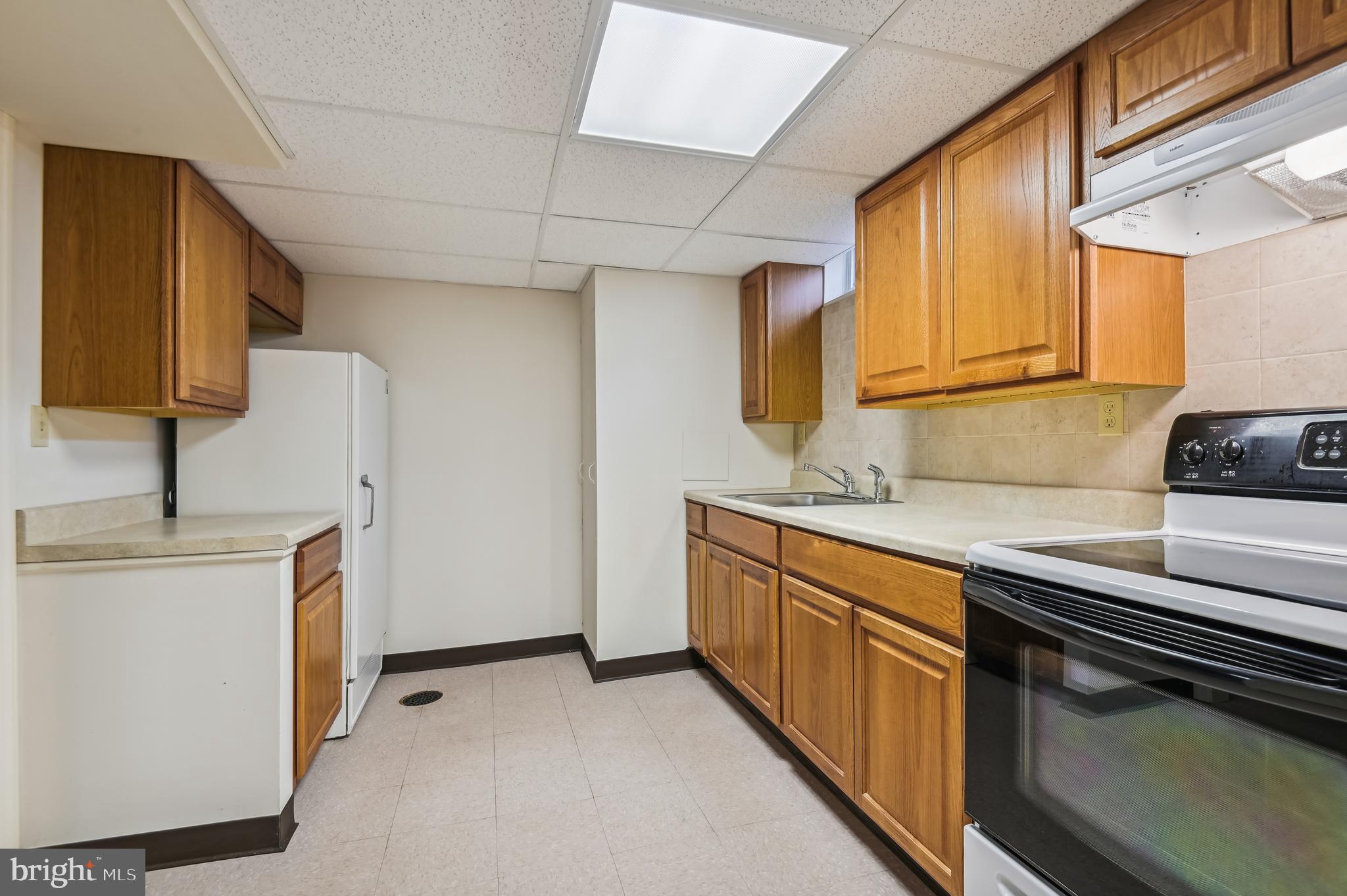 515 Old Baltimore Road Westminster, MD 21157 - Photo 25 of 36 second kitchen