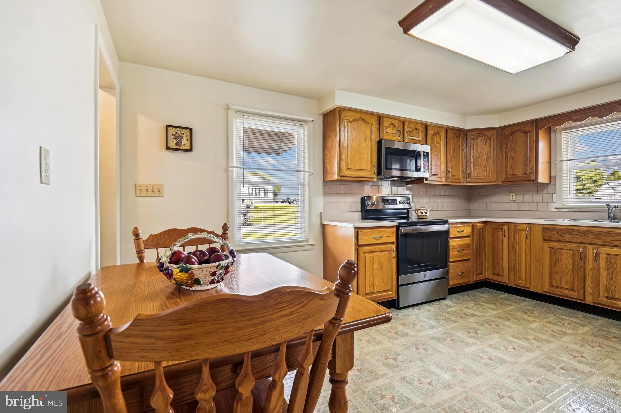515 Old Baltimore Road Westminster, MD 21157 - Photo 10 of 36 Gallery Image 10
