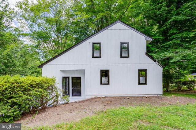 $797,000 | 4901 Columbia Road, Annandale, VA 22003