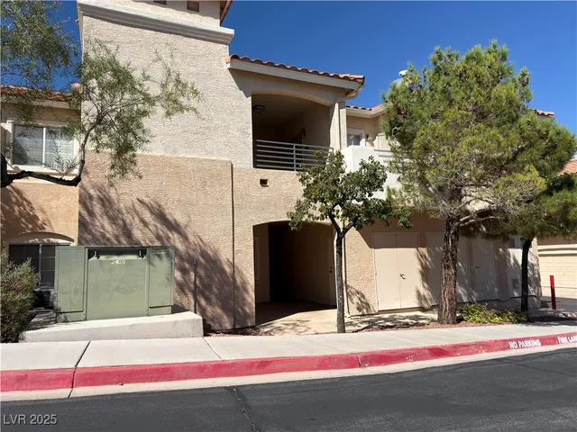 $1,800 | 101 Lantern Bay Drive, Boulder City, NV 89005
