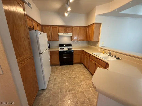 $1,700 | 101 Lantern Bay Drive, Boulder City, NV 89005