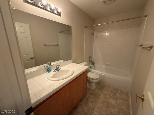 $1,800 | 101 Lantern Bay Drive, Boulder City, NV 89005