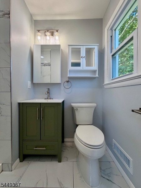 48 Valley View Road Hillside, NJ 07205 - Photo 27 of 44 Gallery Image 27