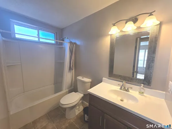 $2,600 | 15 Mc Donald Avenue, Waterbury, CT 06710