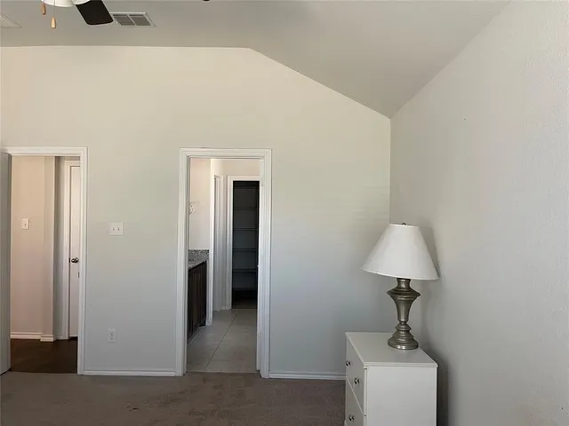 a very nice looking room with a chair