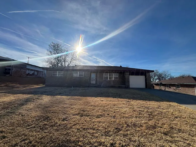 $114,000 | 442 Harvey Street, Miami, TX 79059