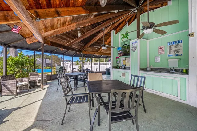 $305,000 | 1125 Somerset Circle South, Dunedin, FL 34698