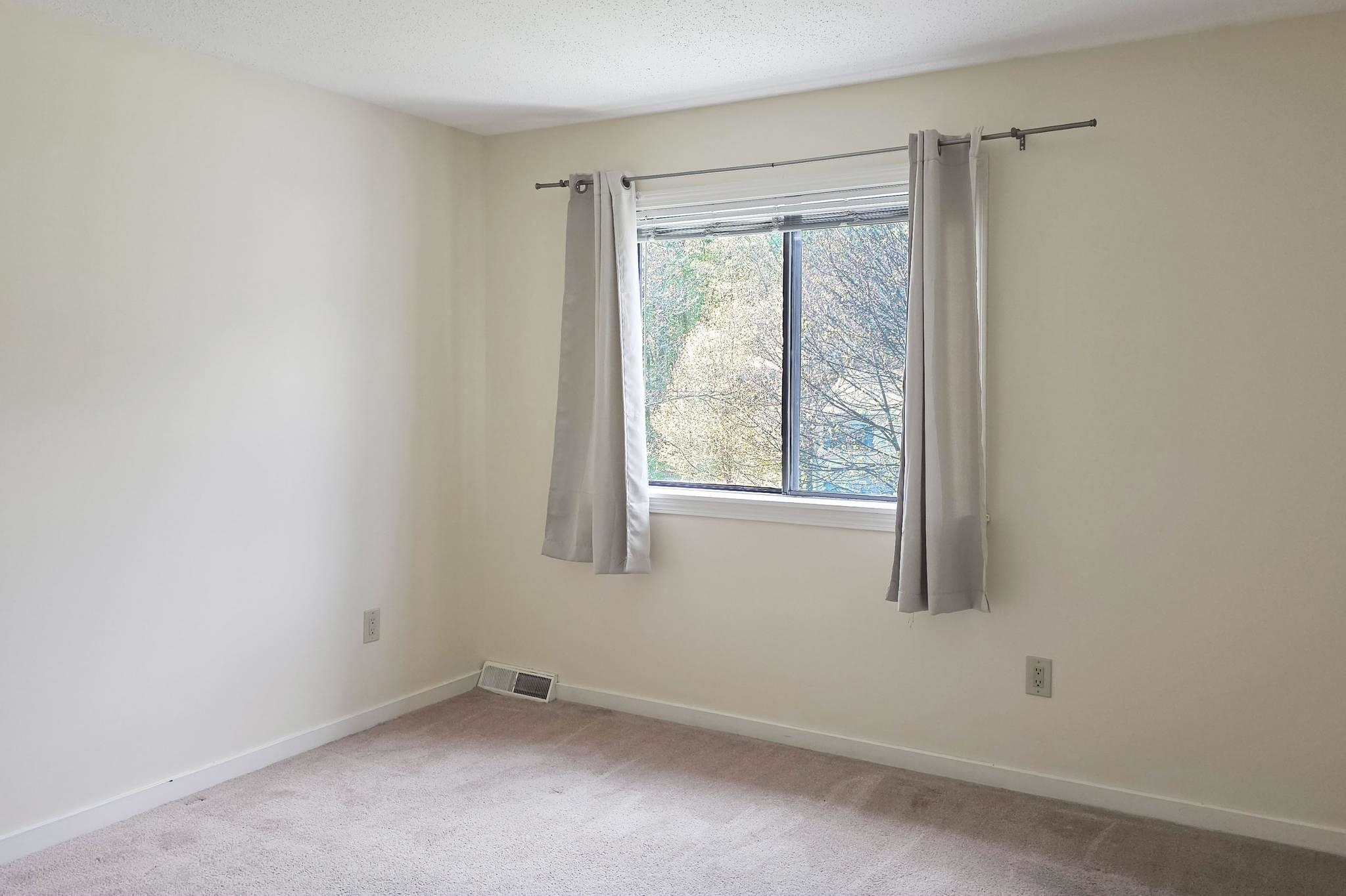133 Colonial Drive, Unit 702 Hartford, VT 05001 - Photo 14 of 20