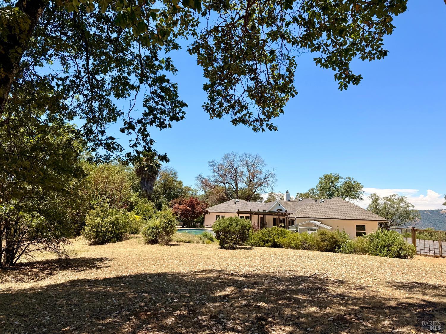 12801 Valley View Drive Ukiah, CA 95482 - Photo 19 of 29