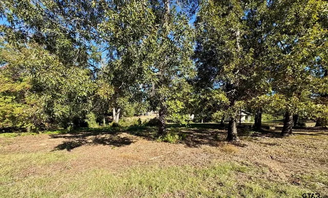 a view of outdoor space with city view