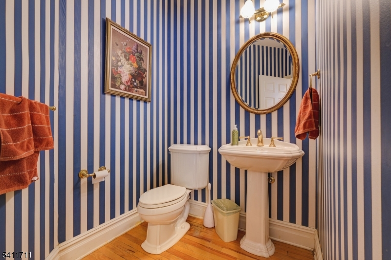 18 Tree Top Lane Chatham, NJ 07928 - Photo 23 of 47