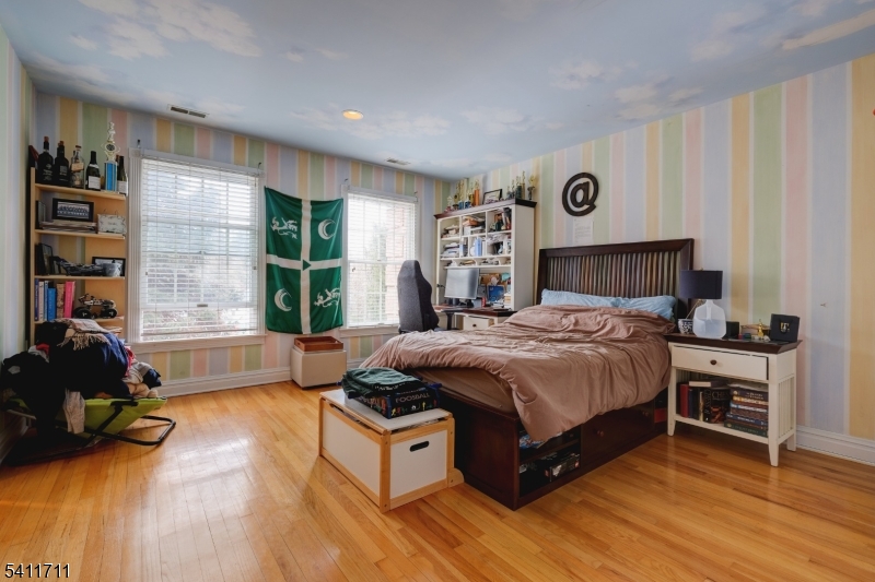 18 Tree Top Lane Chatham, NJ 07928 - Photo 31 of 47