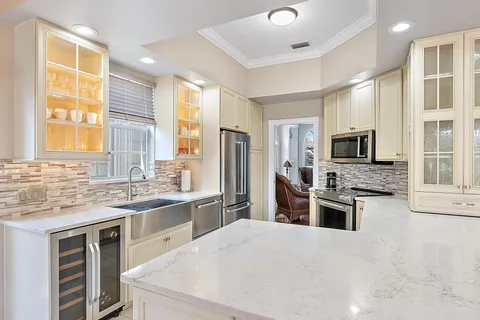 $895,000 | 4702 Dovehill Drive, Palm Beach Gardens, FL 33418