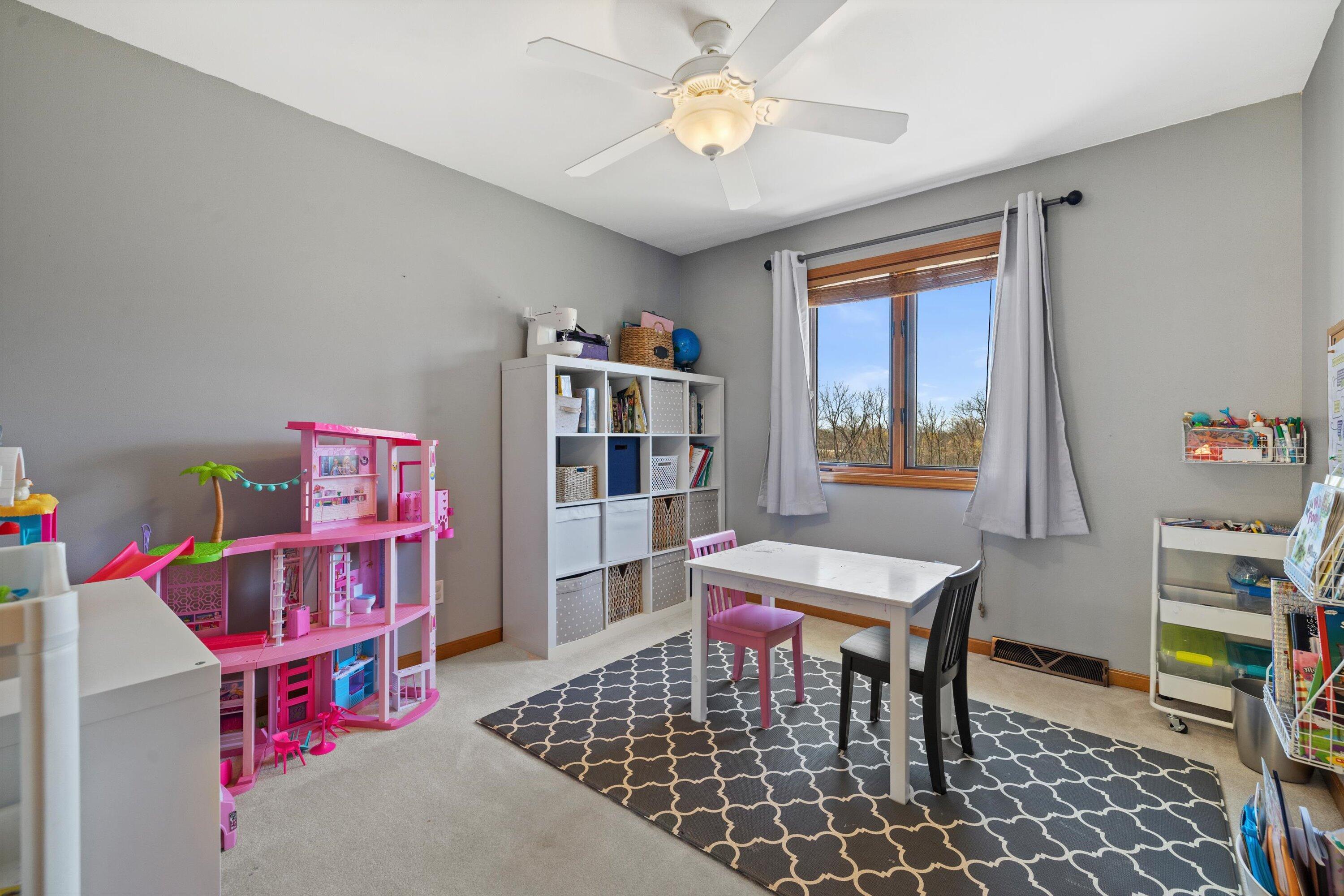 W266S8655 Rustic View Lane Vernon, WI 53149 - Photo 21 of 60 Bedroom 1