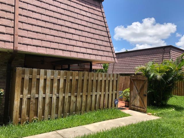 7572 Courtyard Run East Boca Raton, FL 33433 - Photo 1 of 46 IMG_7320