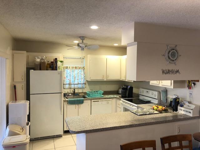7572 Courtyard Run East Boca Raton, FL 33433 - Photo 11 of 46 IMG_7337