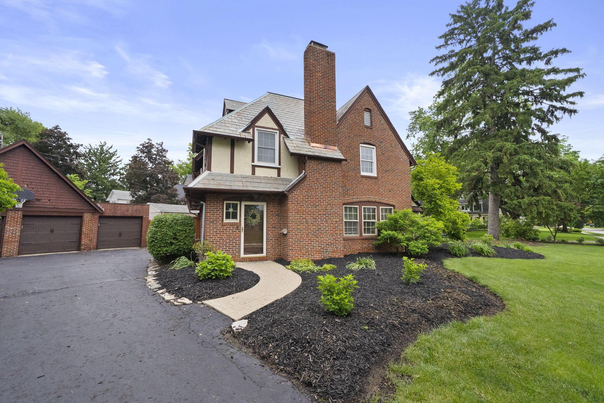 1872 Stanford Road Columbus, OH 43212 - Photo 89 of 107