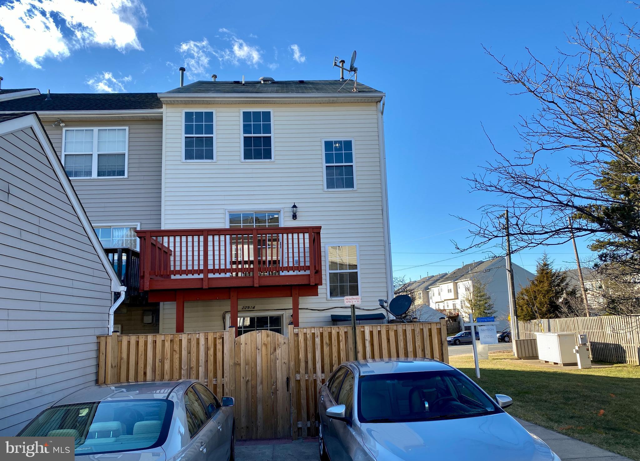 22914 Oakgrove Road Sterling, VA 20166 - Photo 2 of 42 Rear back