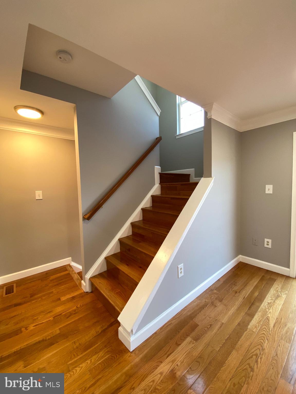 22914 Oakgrove Road Sterling, VA 20166 - Photo 23 of 42 Gallery Image 23